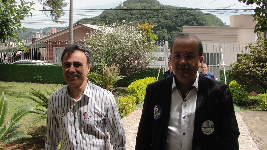 Candidatos de Joaçaba e Herval votaram em suas seções