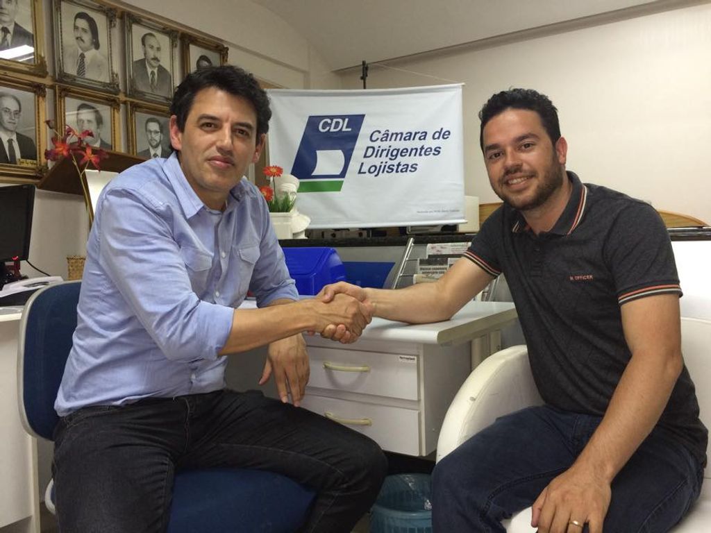 Pablo Calluans reassume presidência da CDL