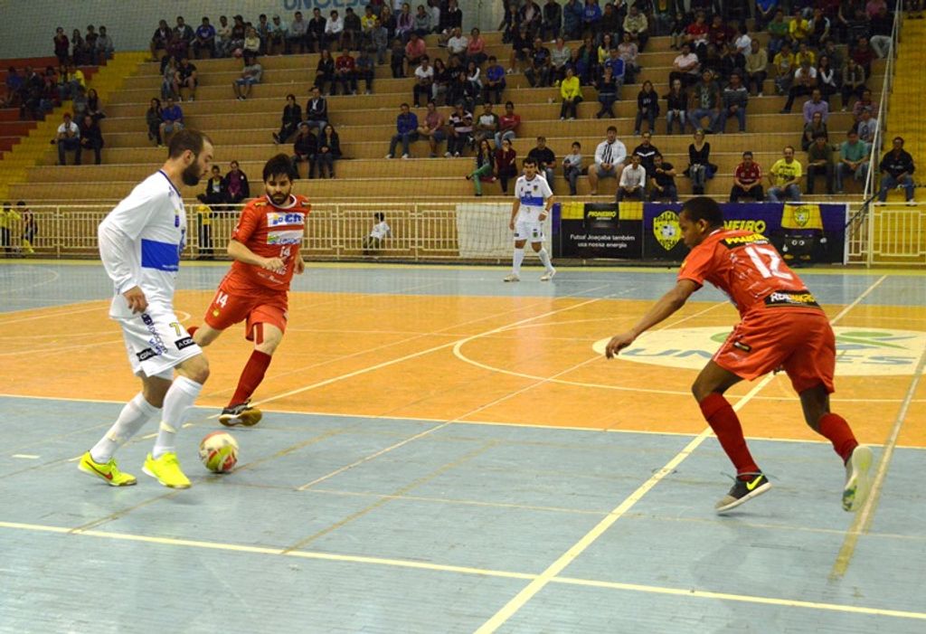Joaçaba Futsal joga em Rio do Sul neste sábado