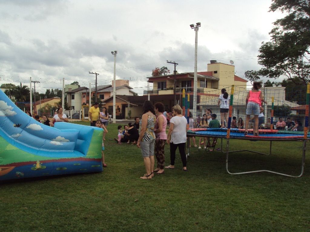Tarde de sábado terá atividades no Brinca e Joga Jardim