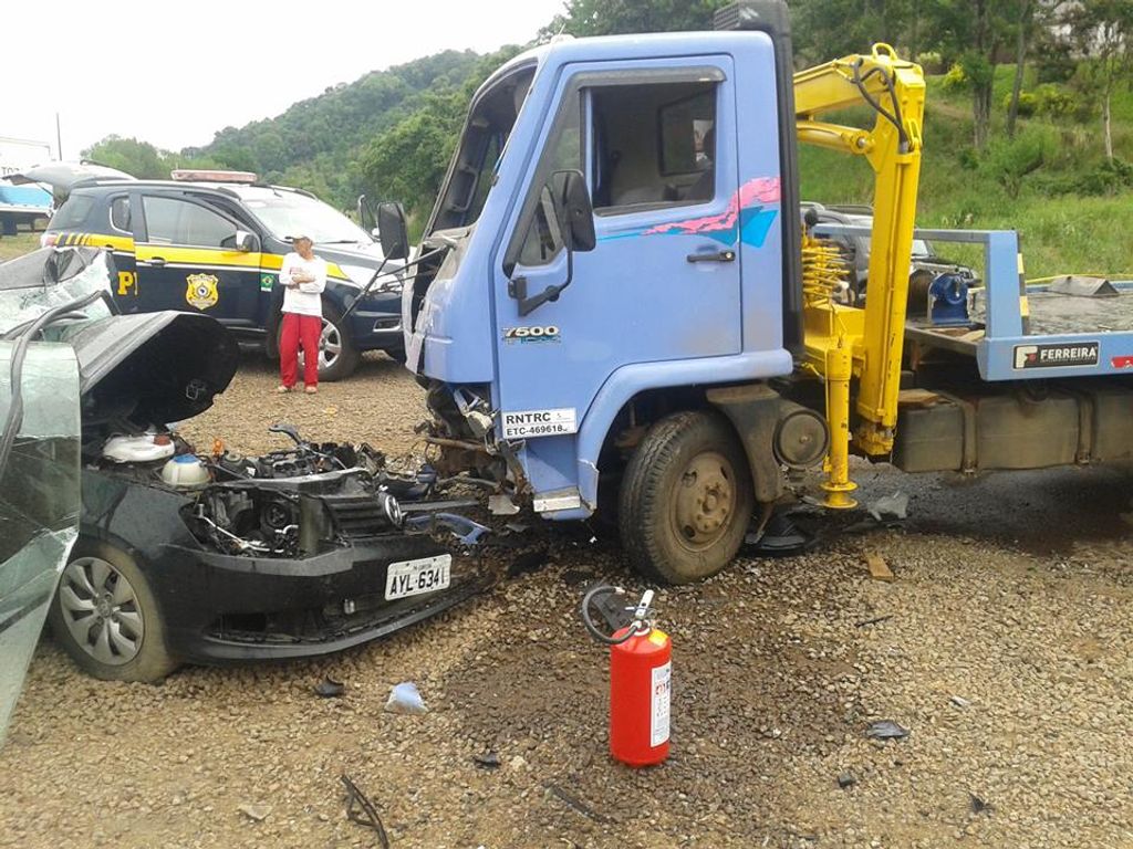 PRF conclui que manobra irregular de caminhão provocou acidente com morte na 153