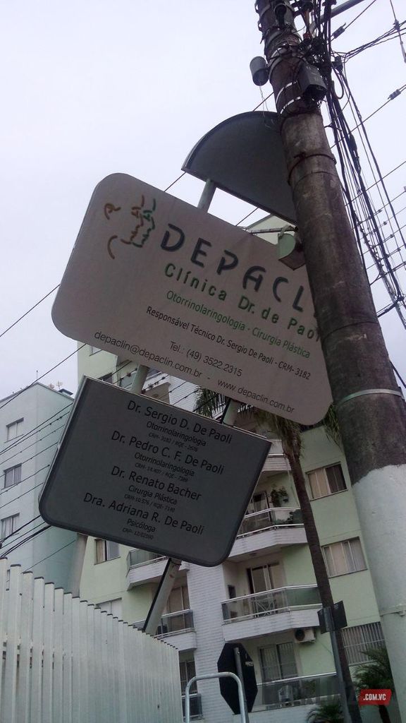 Vendaval provoca destelhamentos e queda de árvores em Joaçaba e Herval