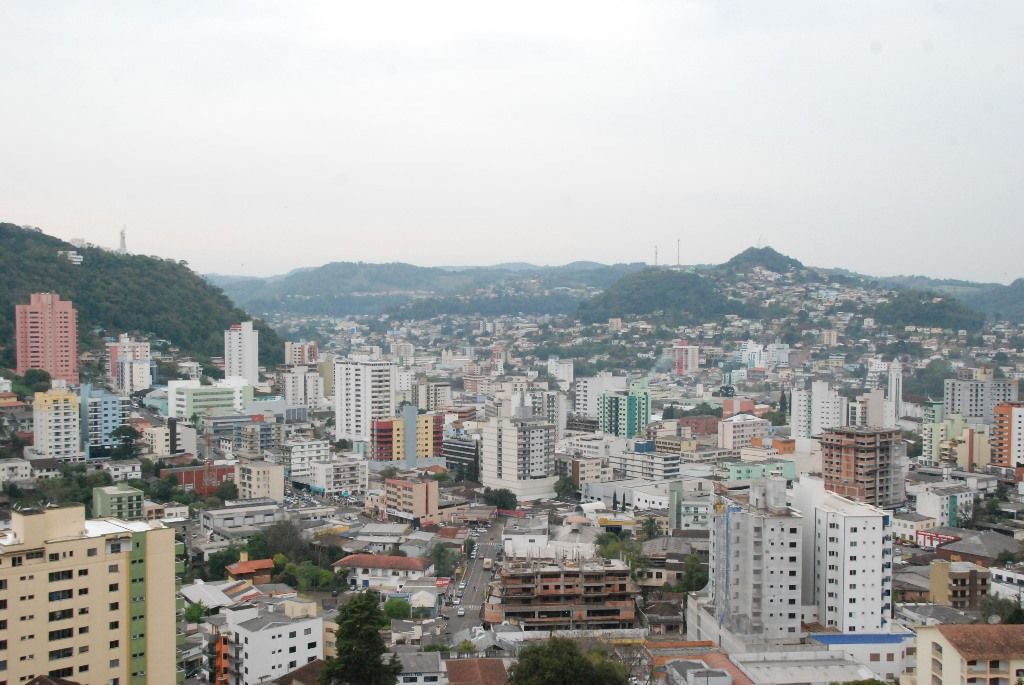 Usuários da OI reclamam da qualidade do serviço de internet em Joaçaba