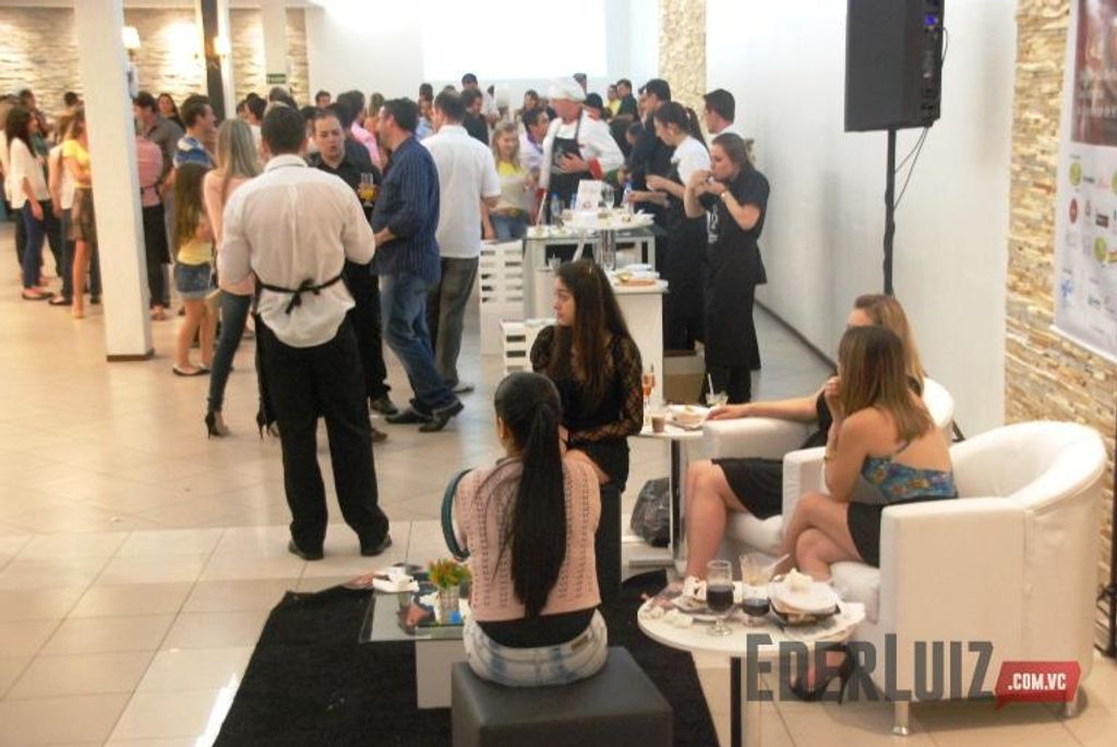 Bares e restaurantes participam de festival gastronômico neste mês