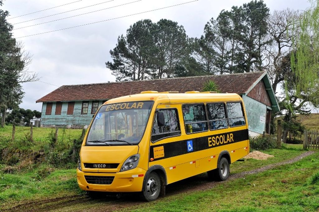 Carboni entrega 100 ônibus para o Governo do Estado em Florianópolis