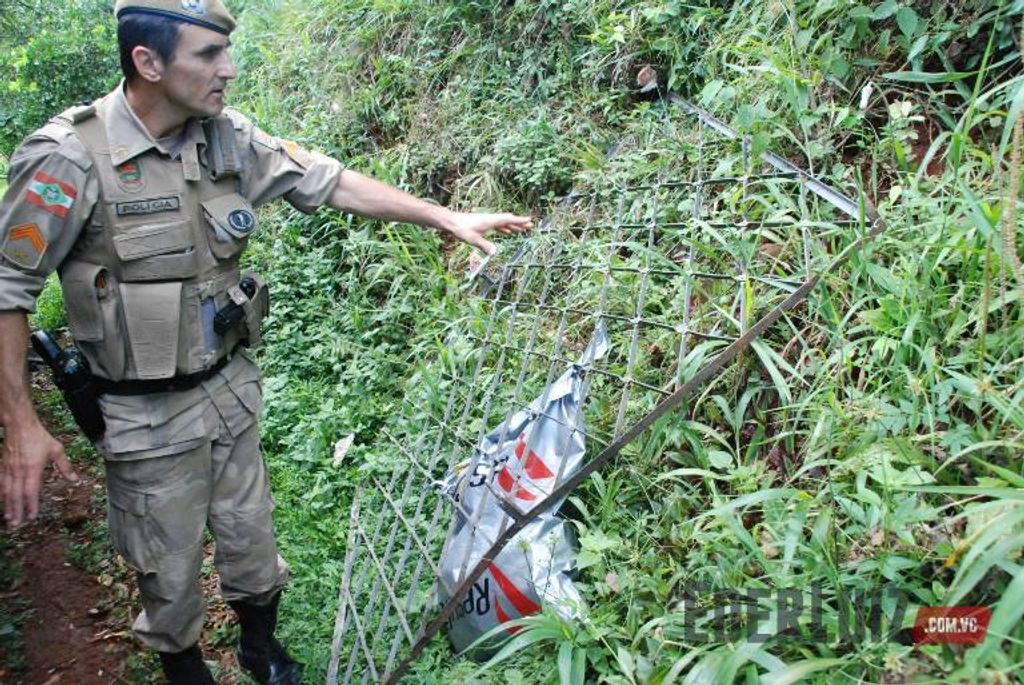 Ladrões são presos em flagrante após furto em Herval