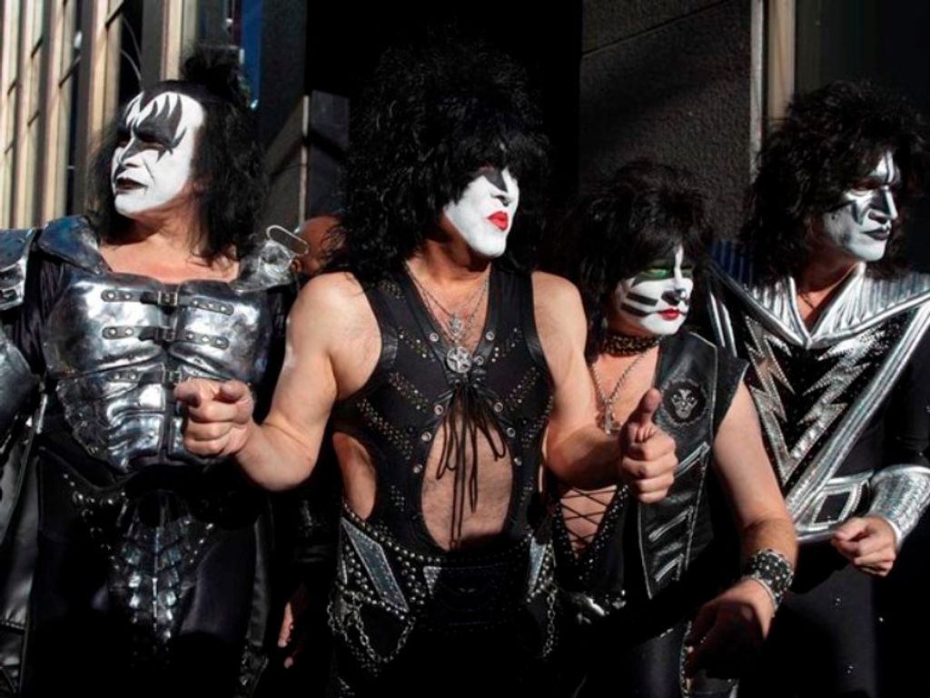 Começa venda de ingressos para show do Kiss em Florianópolis