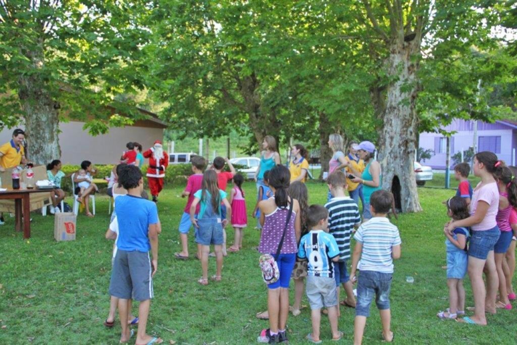 Lions Clube realiza ação de Natal em Piratuba