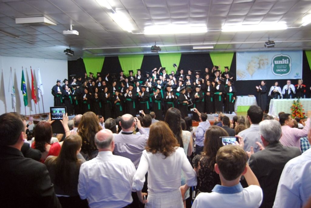Unoesc Joaçaba forma primeira turma de alunos da terceira idade