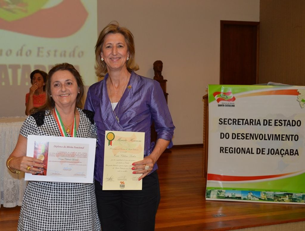 Servidores da Regional de Joaçaba são homenageados