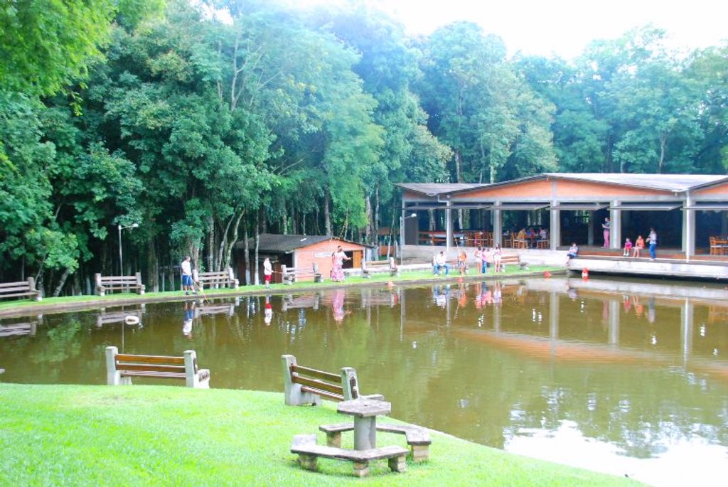 Pesque Pague Colinas é opção de lazer para o verão