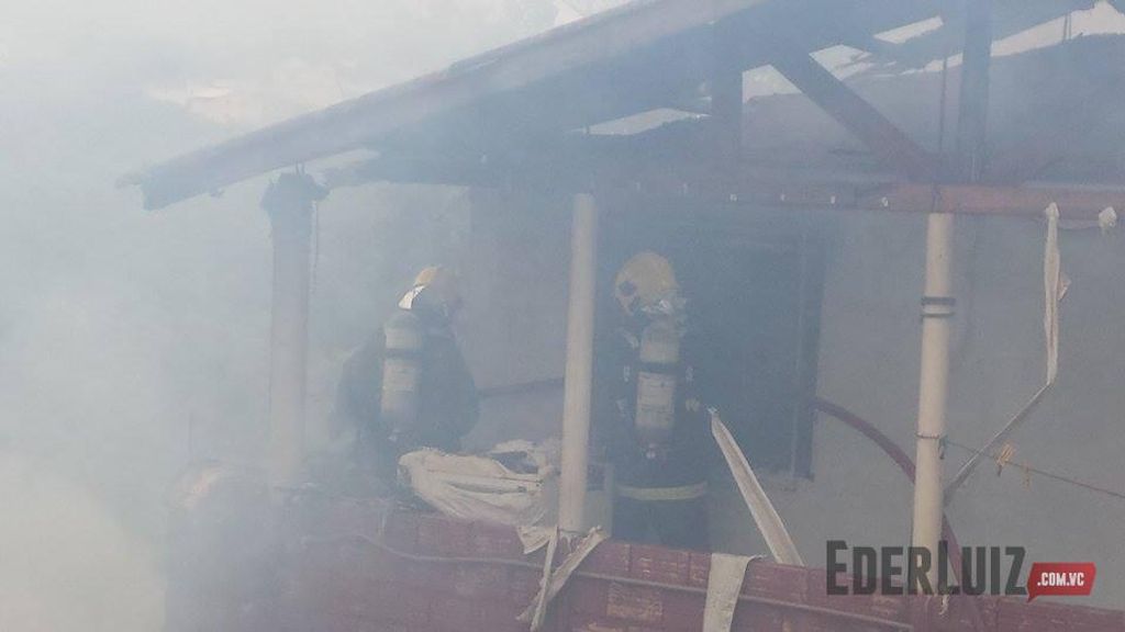 Incêndio atinge residências em Herval d’Oeste