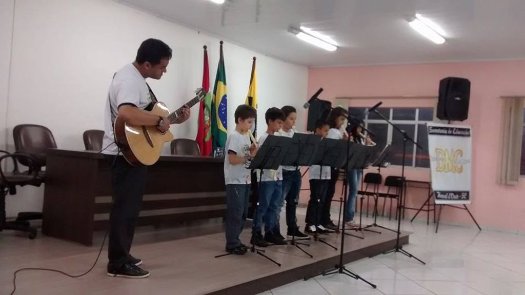 Casa da Cultura de Herval d’ Oeste promove lançamento de CD do Grupo de Flauta