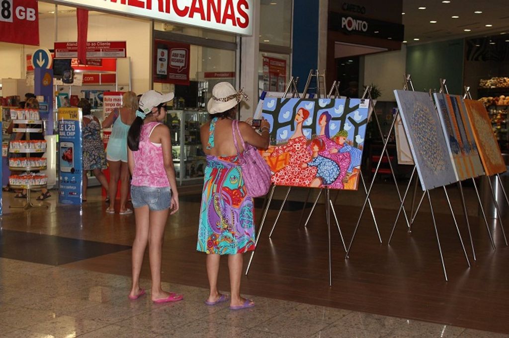 Está aberta ao público em Balneário Camboriú, a exposição do artista joaçabense Guanabara