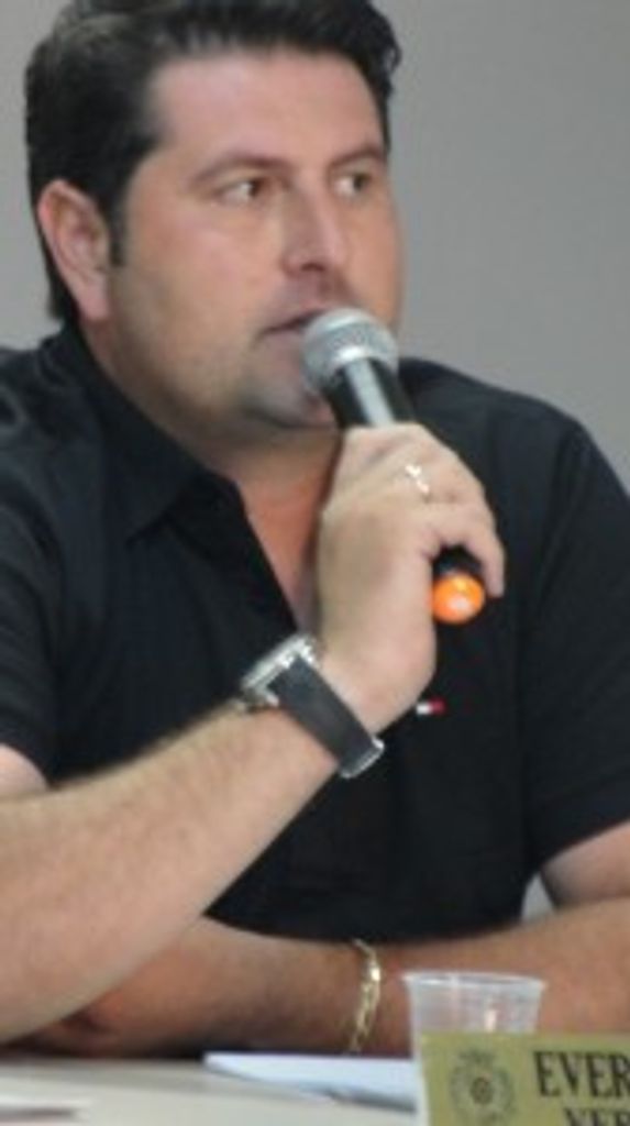 Vereador cobra melhorias nas estradas do interior de Herval