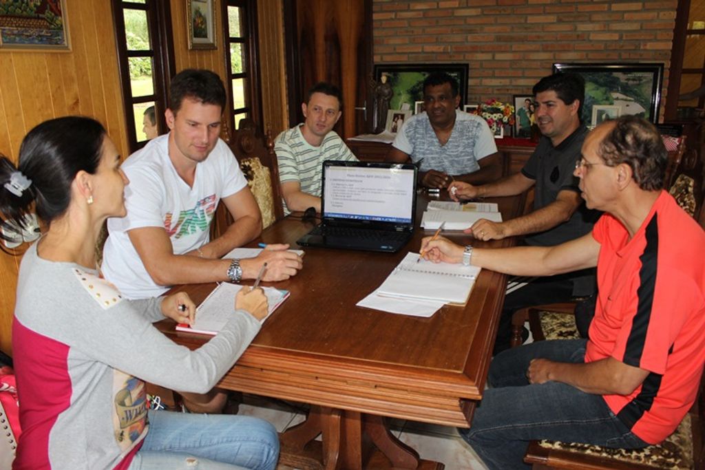AJOV realiza a reunião de planejamento anual