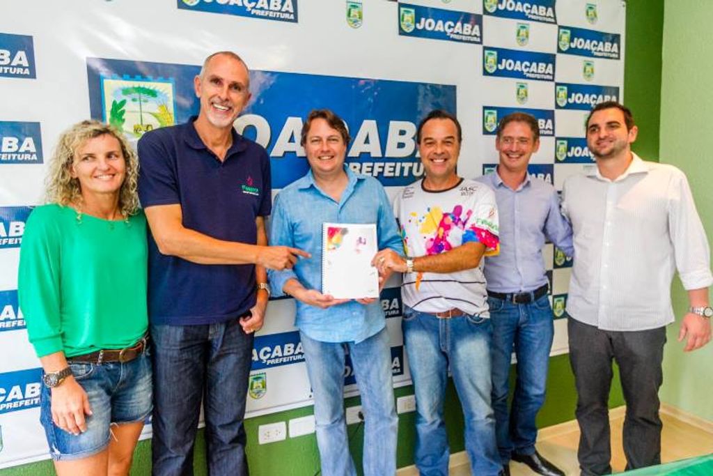 Comitiva da Fesporte acerta detalhes do JASC 2015