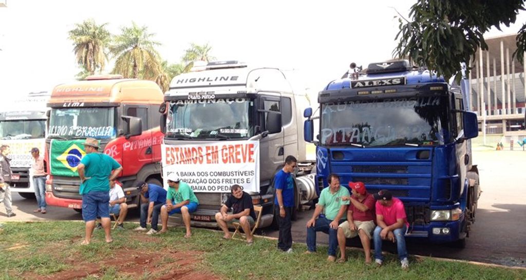 Caminhoneiros já estão em Brasília para protestar