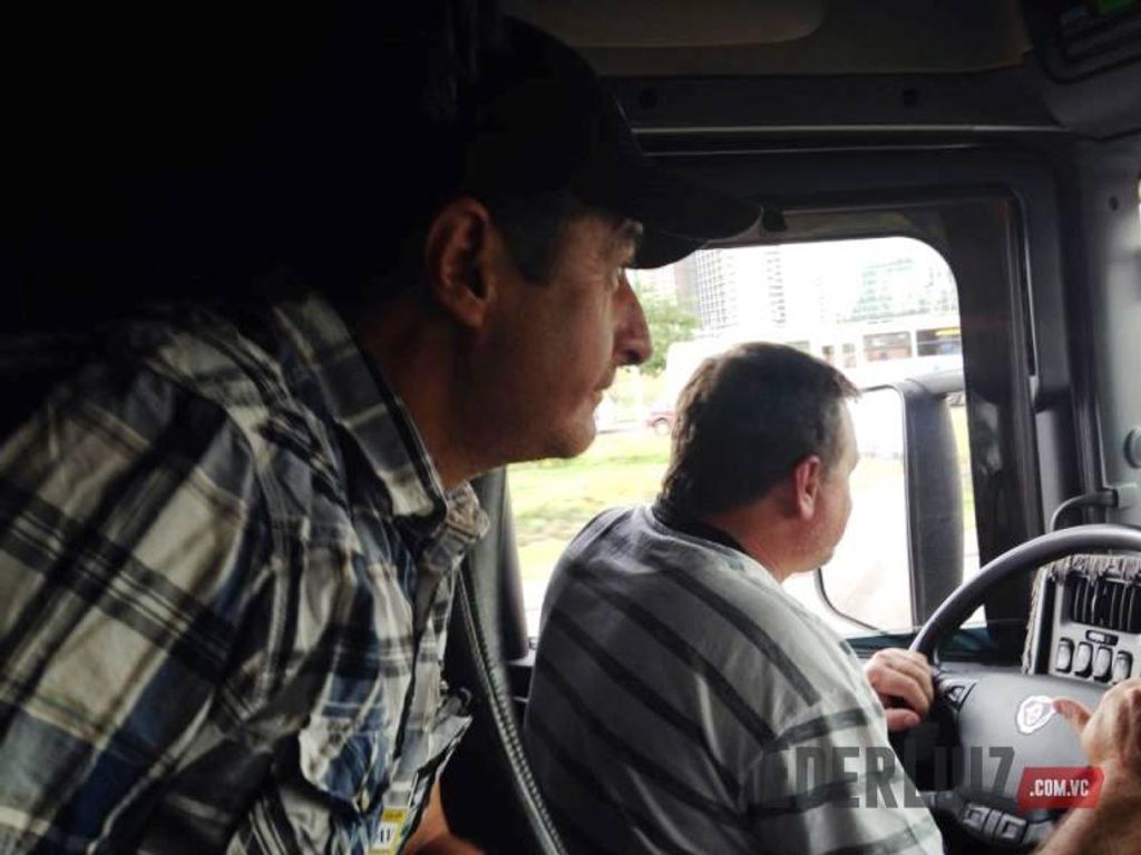 Assista – Caminhoneiros de Joaçaba fazem buzinaço em Brasília
