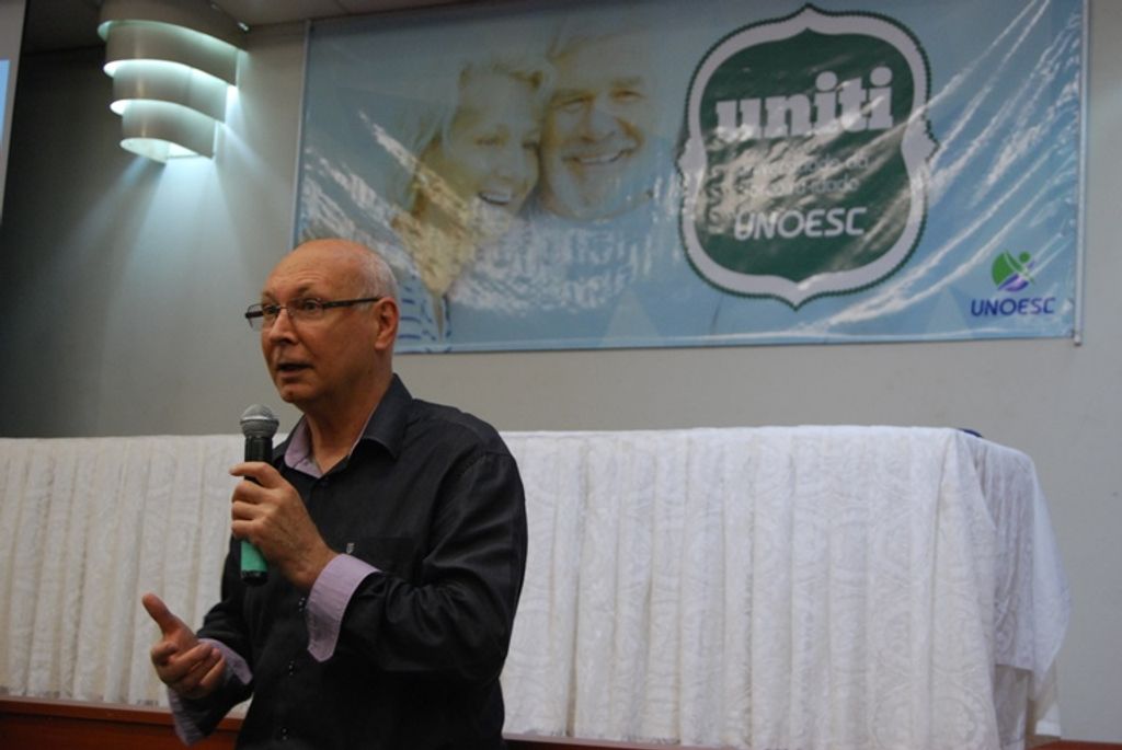 Universidade da Terceira Idade inicia atividades de 2015