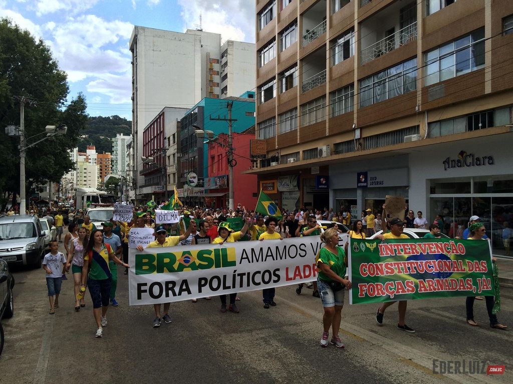 Por um basta a corrupção, milhares de pessoas se reúnem em Joaçaba e Herval d’Oeste