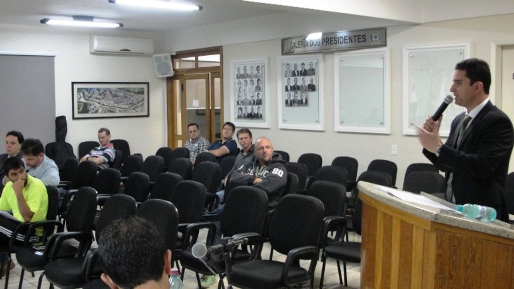 Delegado Regional participa de sessão da Câmara de Vereadores de Herval d´Oeste