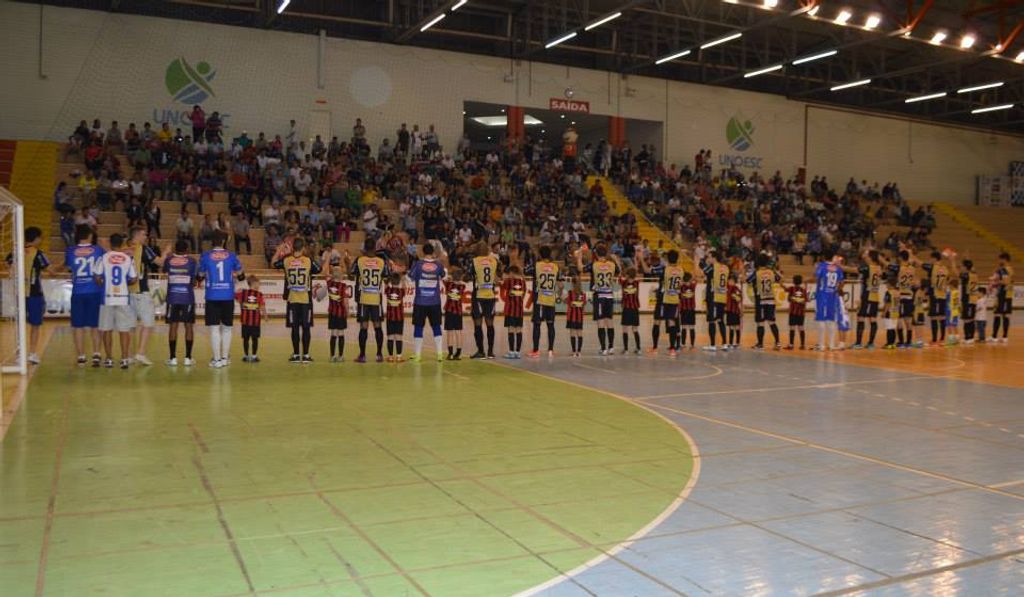 Joaçaba Futsal foi apresentado a torcida