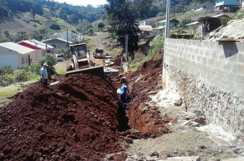 Prefeitura inicia trabalhos em ruas precárias do Morada do Sol