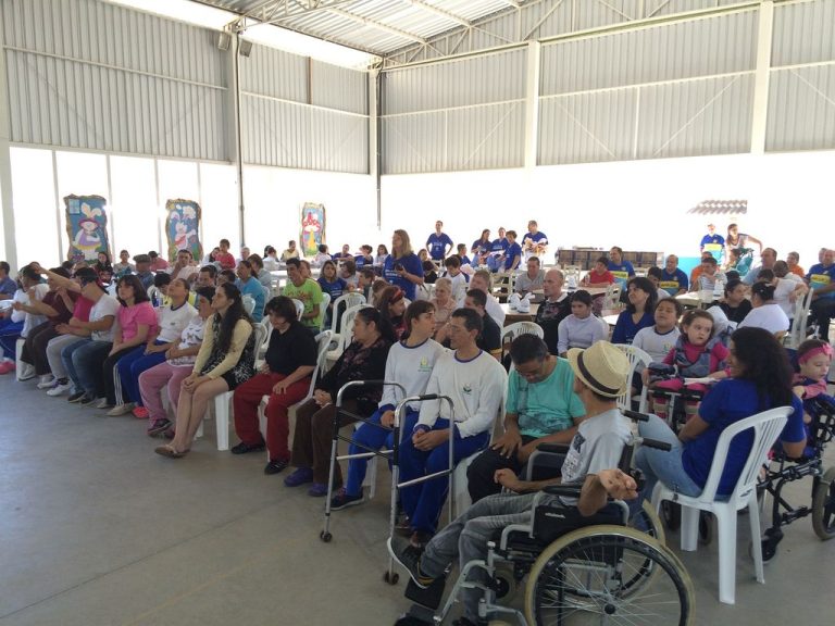 APAE promove festa de páscoa para os alunos