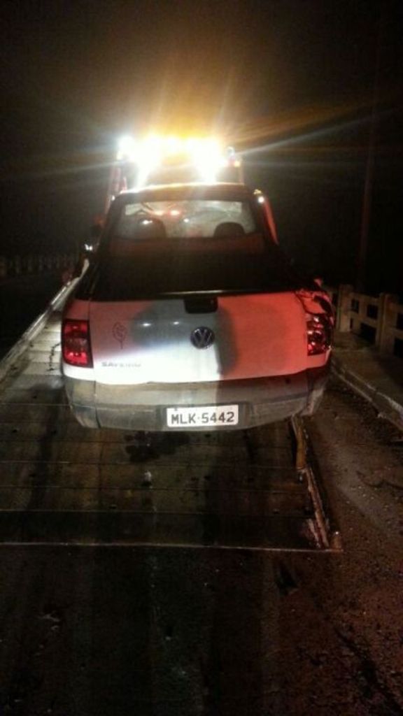 Veículo com placas de Fraiburgo se envolve em acidente na BR-282 no Oeste