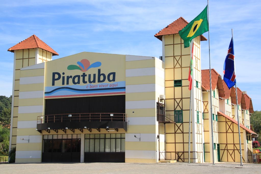 Piratuba sedia Festival Sul-Americano de Folclore, Dança e Tradição
