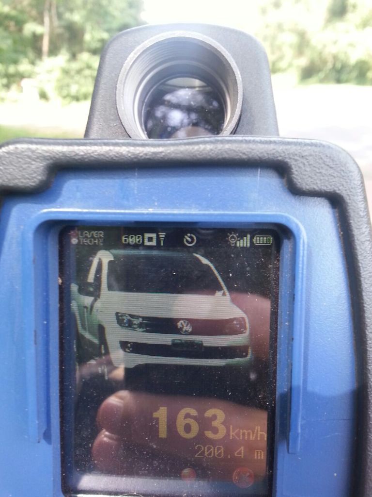 PRF flagra 89 veículos em excesso de velocidade na BR-282