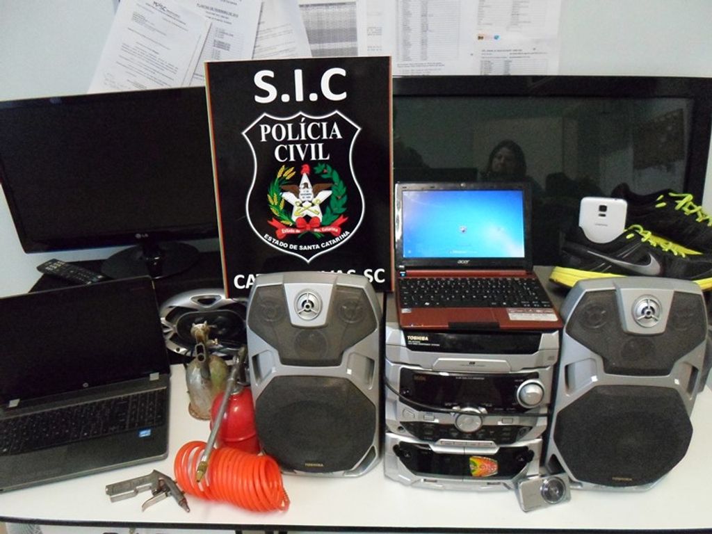 Polícia recupera em Catanduvas objetos levados durante onda de furtos