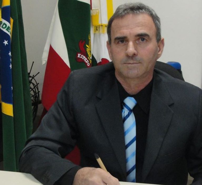 Vereador solicita melhorias na Rua Leoberto Leal no Bairro São Vicente