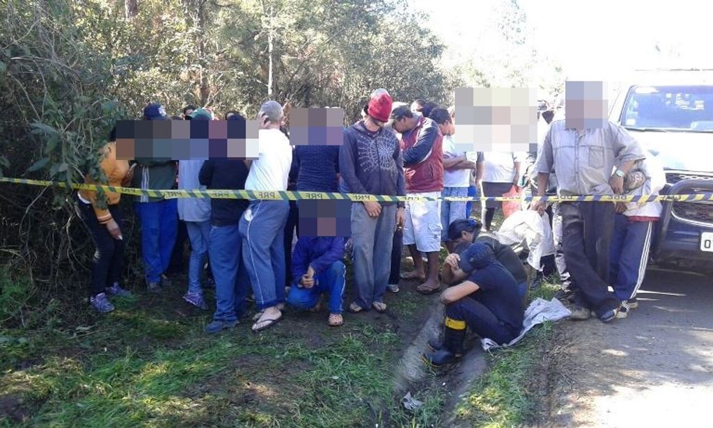 Carga é saqueada e dois são presos por furto