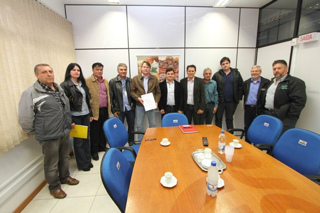 Reunião confirma melhorias no distrito industrial