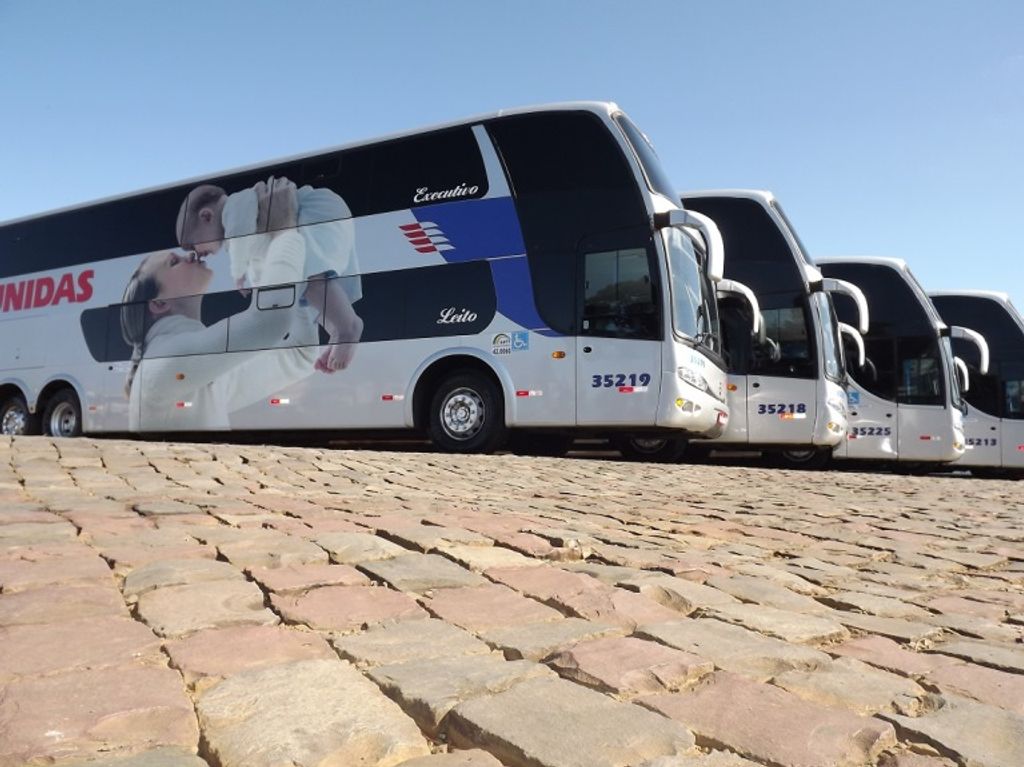 Reunidas apresenta ônibus que vão compôr a nova frota da empresa