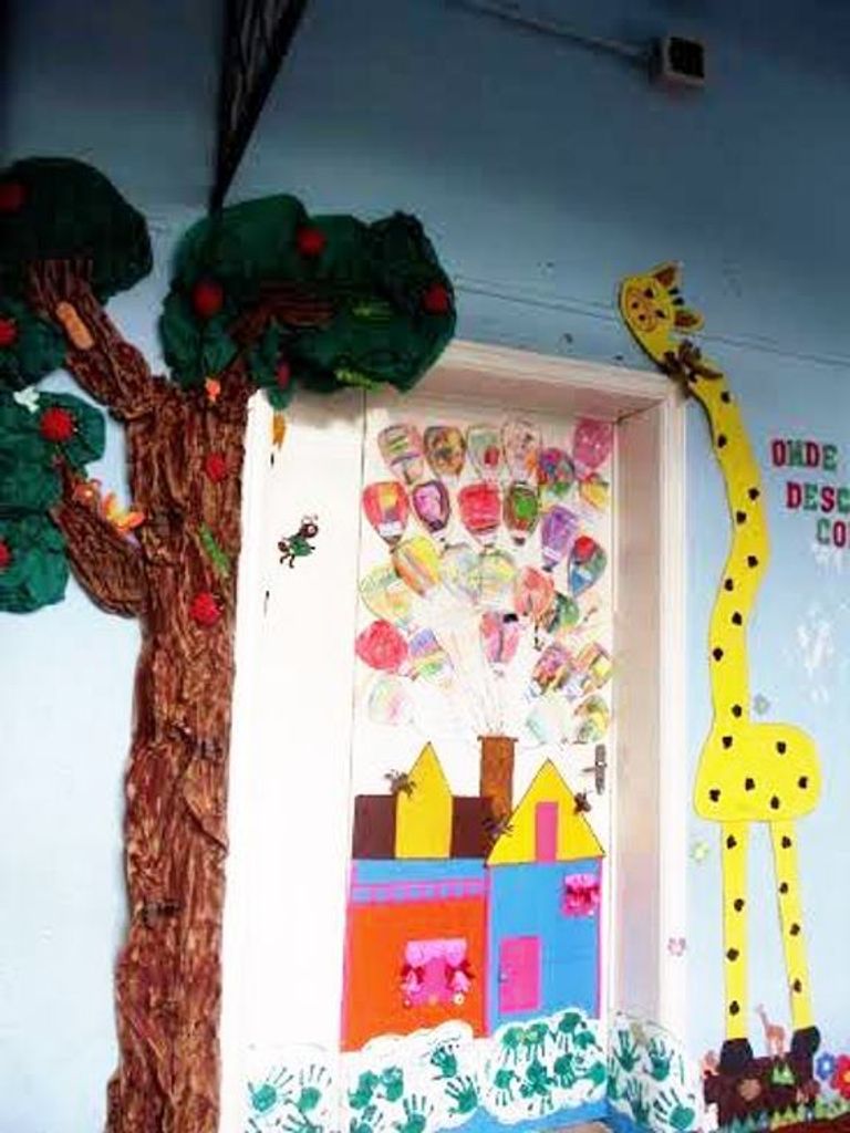 Escola realiza concurso de portas e alunos mostram toda a criatividade