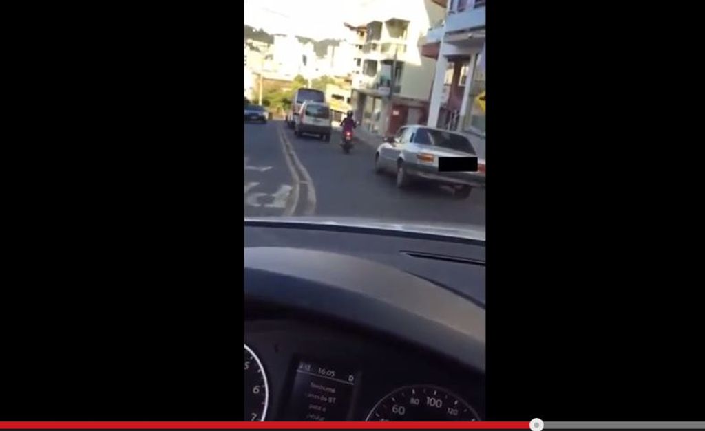 Assista – Leitor grava motorista desorientado trafegando por rua de Joaçaba
