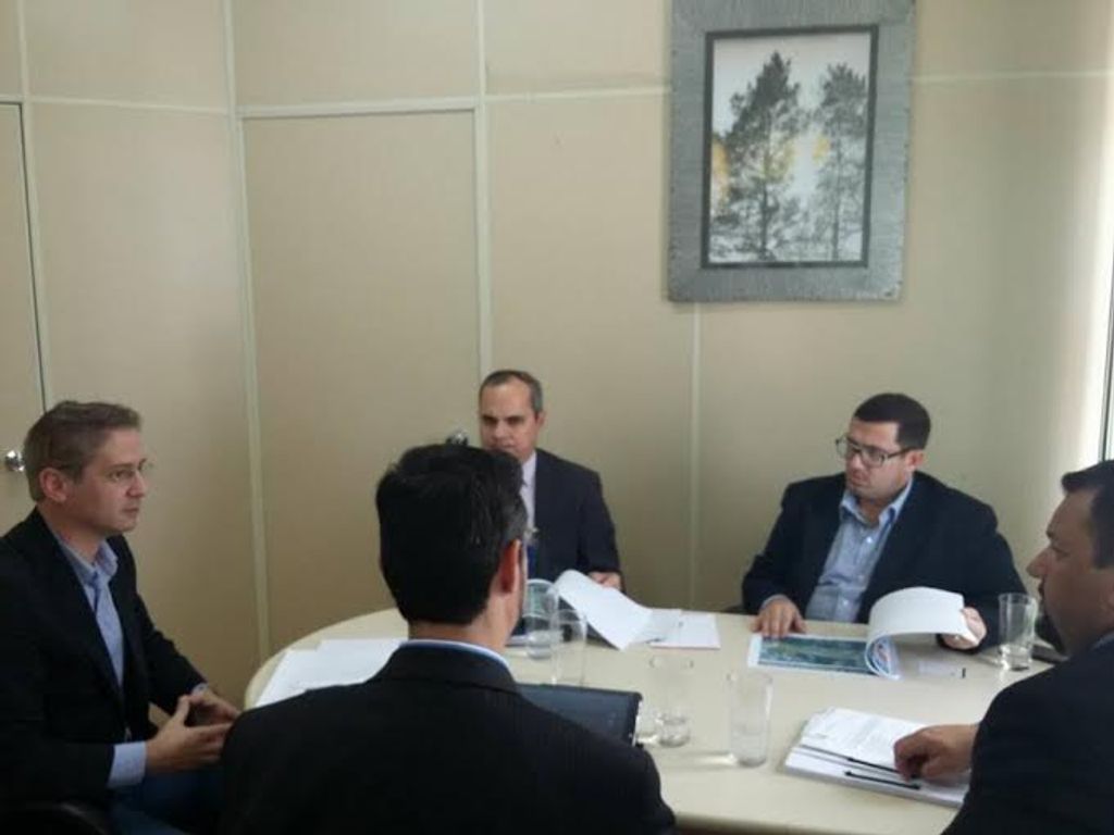 Licenciamento ambiental do Aeroporto Santa Terezinha é tema de reunião em Florianópolis