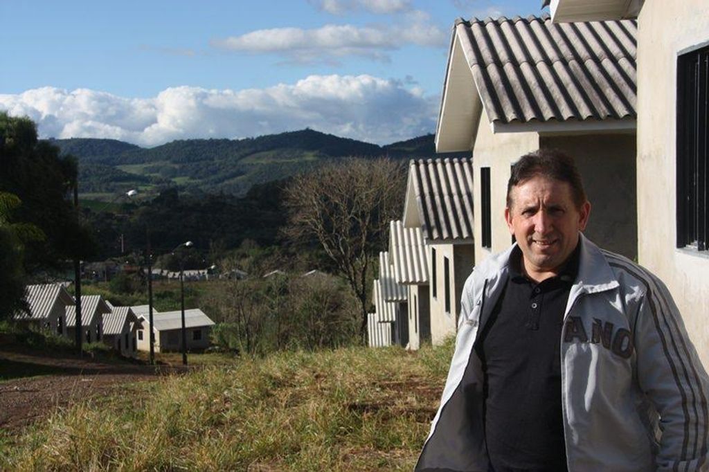 Obras em casas populares já duram mais de cinco anos