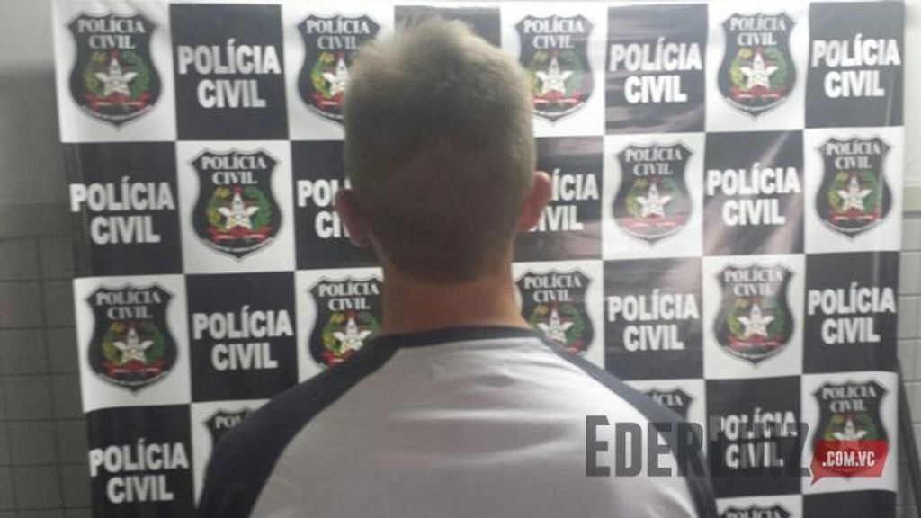 Integrante de quadrilha que praticou vários furtos na região se entrega a polícia