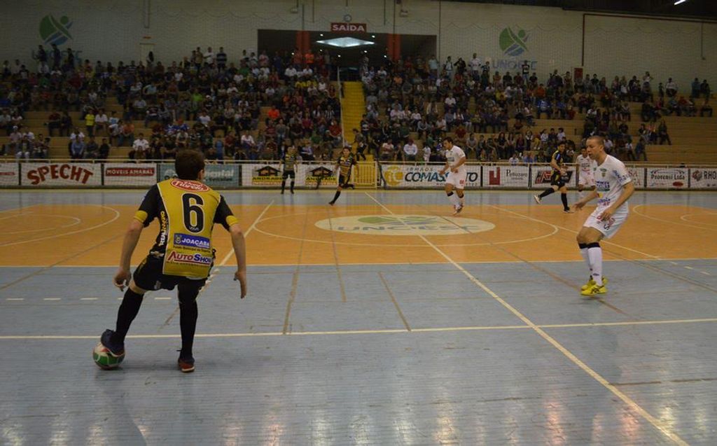 Joaçaba Futsal joga em casa contra Florianópolis neste domingo