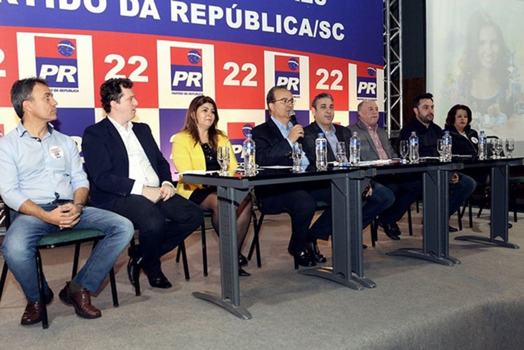PR quer eleger 20 prefeitos e 300 vereadores em 2016