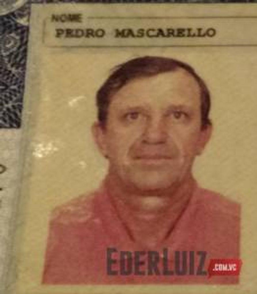 Motociclista morre ao bater contra carreta na Avenida Santa Terezinha