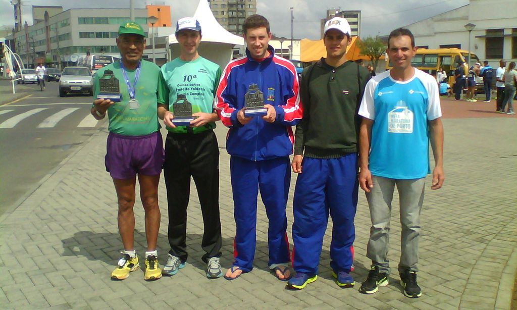 Atletas de Catanduvas e Irani se destacam na Meia Maratona de Porto União