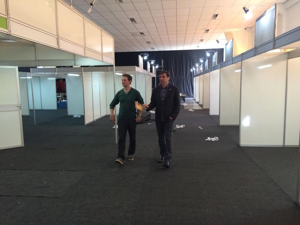 Teve início montagem da estrutura para a Feira GERA