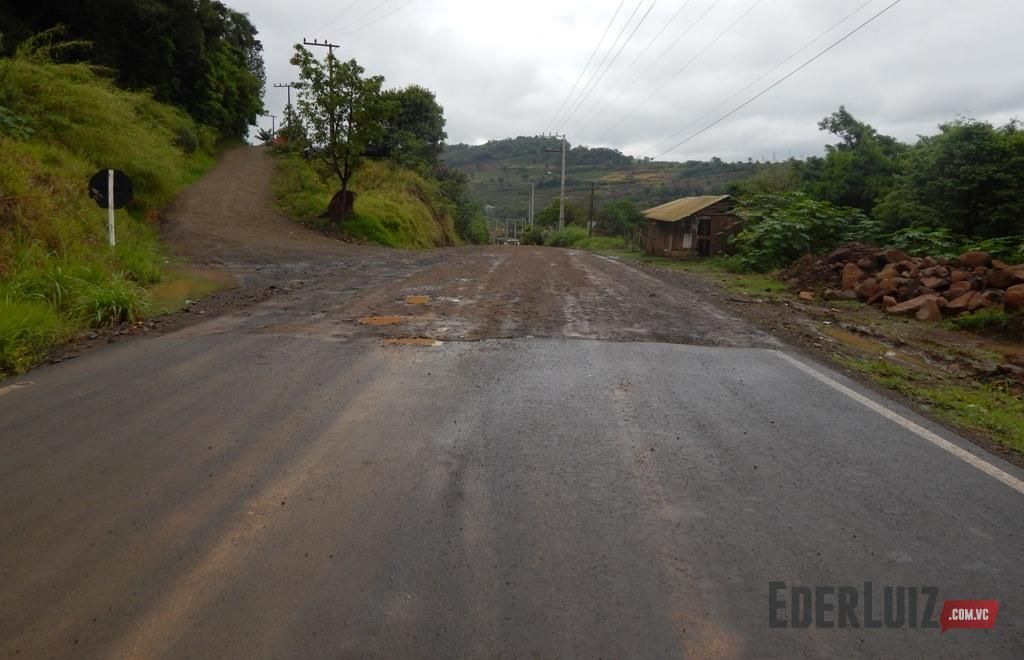 Vereadores reclamam de asfalto inacabado entre Capinzal e Campos Novos