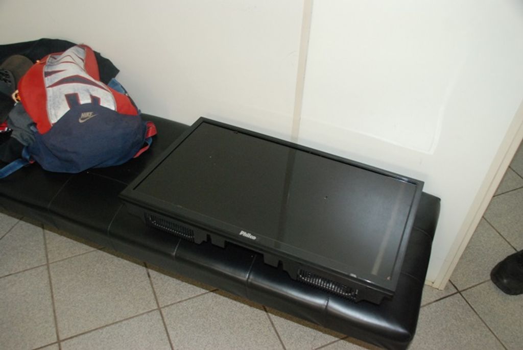 Ladrão se entrega ao não saber a senha de notebook furtado