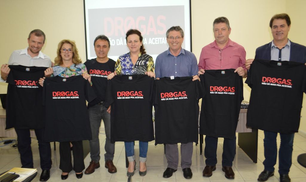 Campanha de combate às drogas é apresentada aos prefeitos da região